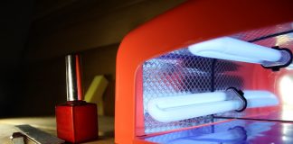 Manicure hybrydowy – plusy i minusy