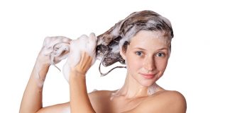 JAK PRAWIDŁOWO MYĆ WŁOSY?