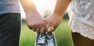 Budowa domu – samodzielna czy z firmą?