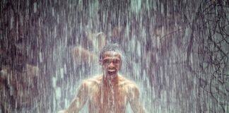 Czy można się kąpać z bransoletka Pandora?