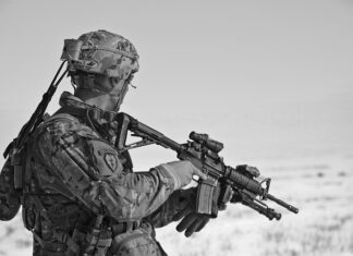 Jakiego munduru nie można nosić? Jakiego munduru nie można nosić?