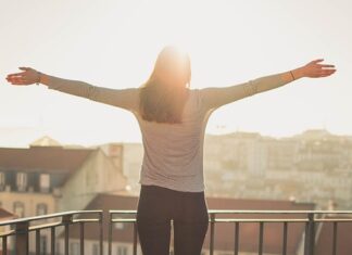 Co na ramiona do ślubu?