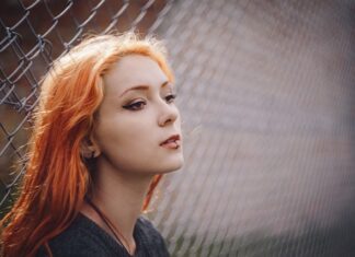 Jakie kolczyki do sukienki na wesele?