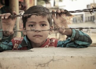 Czy drut jubilerski czernieje?