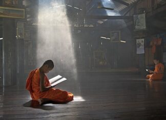 Jak mierzyć walizkę do samolotu Ryanair? Jak mierzyć walizkę do samolotu Ryanair?