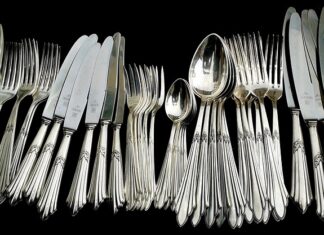 Jak nosić srebrna biżuterię?