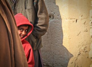 Jaka bluza do koszuli?