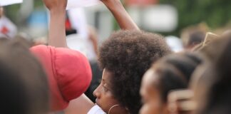 Co oznacza su w zegarku?