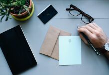 Co to jest koperta zegarka? Co to jest koperta zegarka?