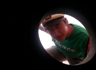 Co założyć pod sukienkę żeby nie było widać majtek?